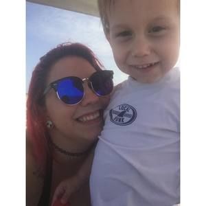 Meet your Posher, Kelly